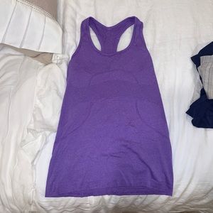 Lululemon tank top